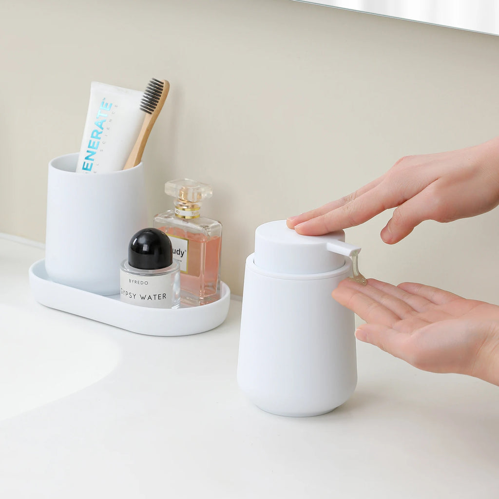 Bathroom Accessory Set