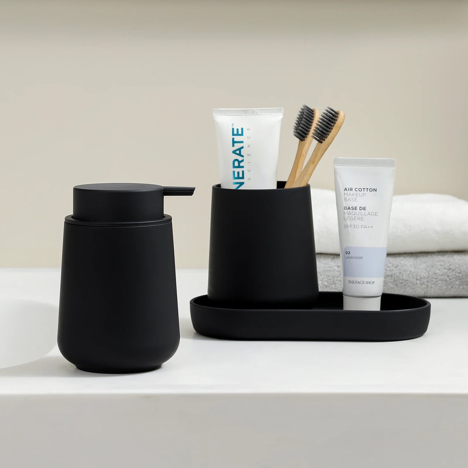 Bathroom Accessory Set